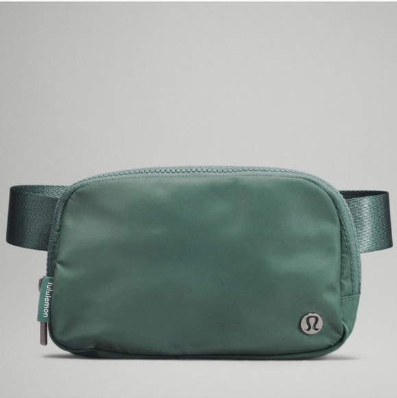 lululemon athletica Handbags - Lululemon Everywhere Belt Bag with Long Strap 1L~ Tidewater Teal 🌊
